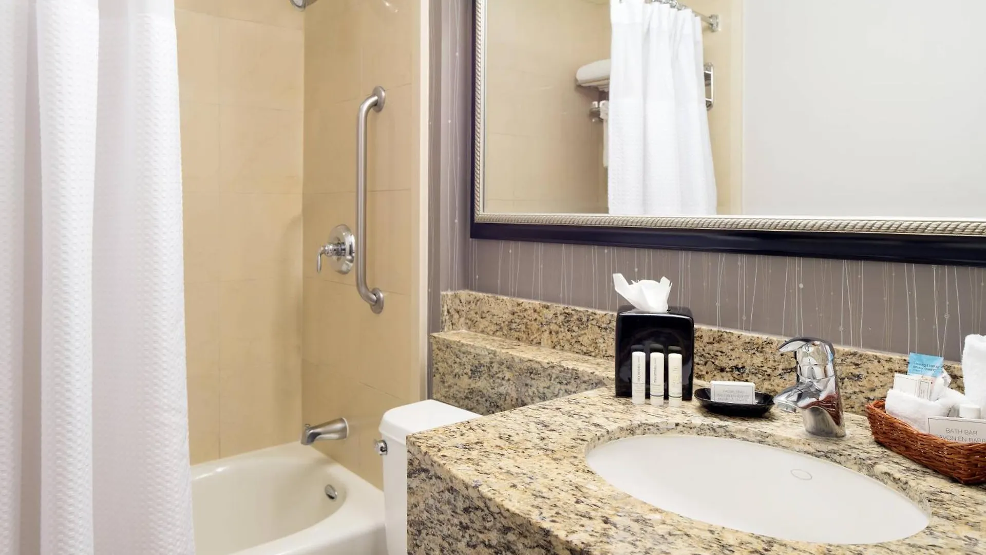 Hotel Courtyard By Marriott Sacramento Cal Expo 3*,