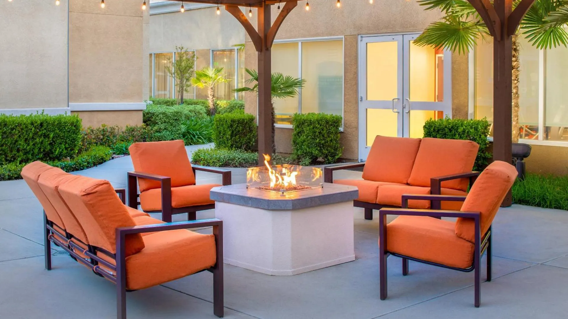 Courtyard By Marriott Sacramento Cal Expo Ξενοδοχείο
