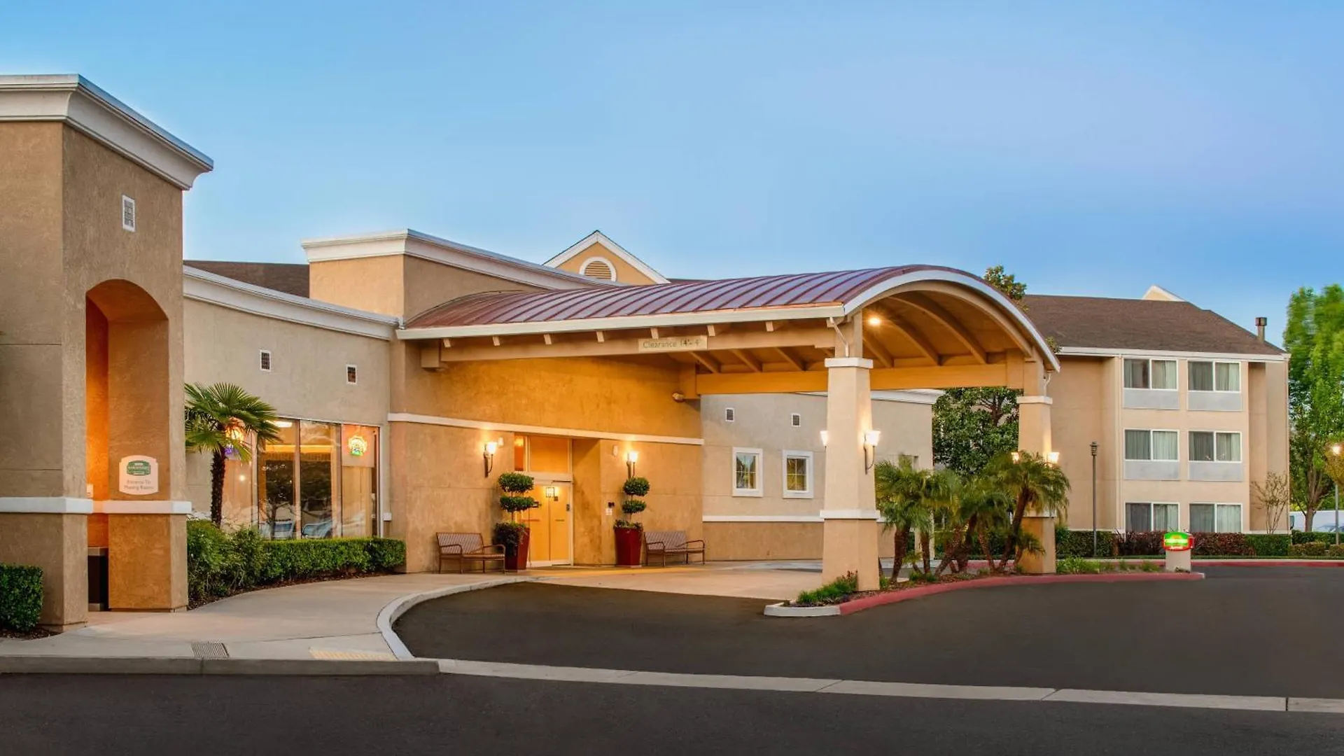 Hotel Courtyard By Marriott Sacramento Cal Expo 3*,